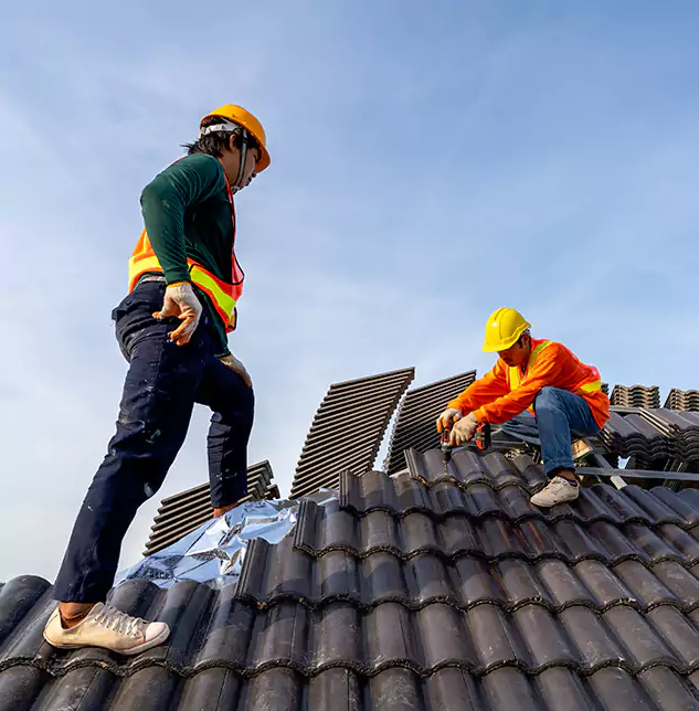 Residential Roof Repair Company: Trusted House Roof Repair Specialists in Evansville, WI