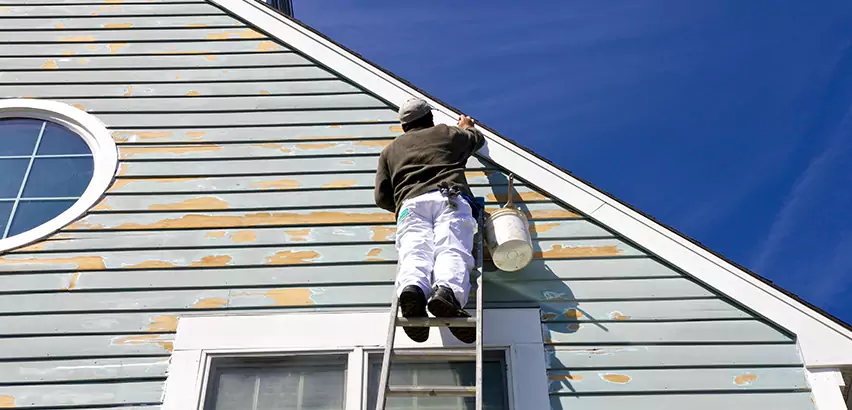 Professional Roof and Siding Repair Services in Evansville, WI