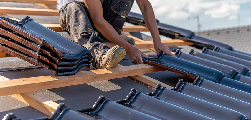 Professional Storm Damage Roof Repair Services in Evansville, WI