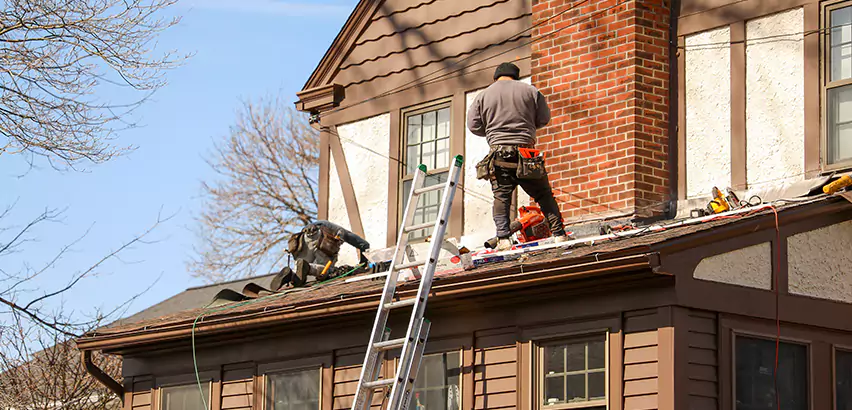 Roof Siding Trim Repair in Evansville