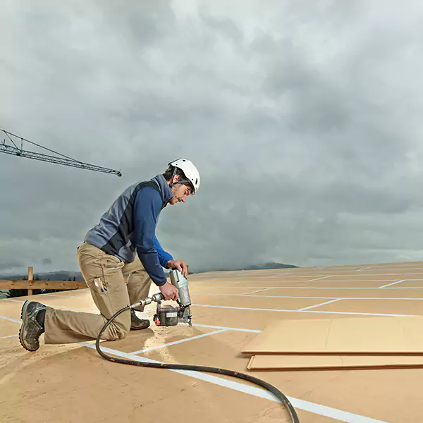 Why Evansville Business Owners Choose Absolute Roofing & Exterior for Roof Replacement?
