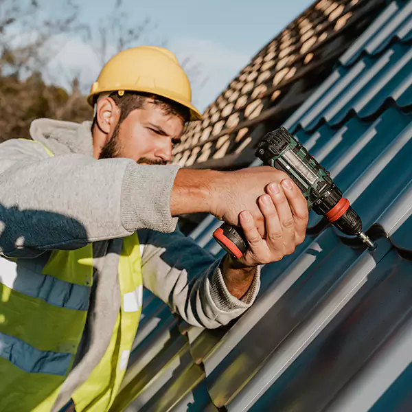 Why Evansville Property Owners Choose Absolute Roofing & Exterior for Metal Roof Replacement?