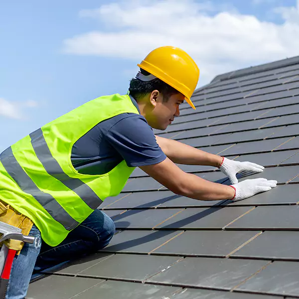 Why Evansville, WI Property Owners Count on Absolute Roofing & Exterior?