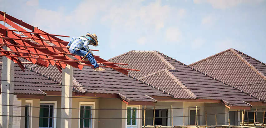 Professional Wind Damage Roof Repair Services in Evansville, WI